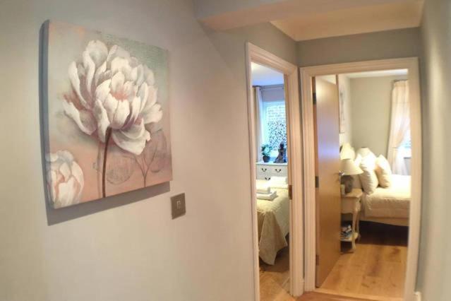 Three Bedroom Apartment By Beautiful Park London Ngoại thất bức ảnh
